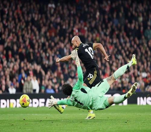 瓜迪奥拉盛,赞澳波,非典型后卫,新葡京,新葡京app,新葡京娱乐,新普京赌场