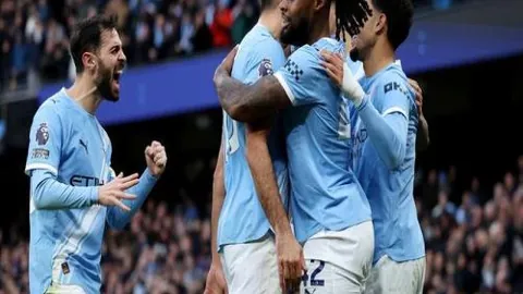 ☘️绿军本赛季单场20+三分已突破23次，刷新NBA单赛季最高纪录。