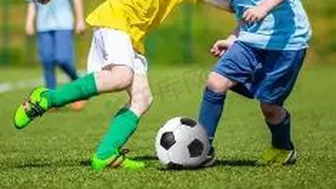 畅游足球盛宴，尽览德乙、英冠、荷甲全景盛宴！热度飙升，视角全面，深度解析一触即达！